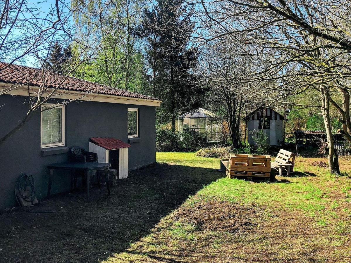 8 Person Holiday Home In Rsted Kare Exteriör bild